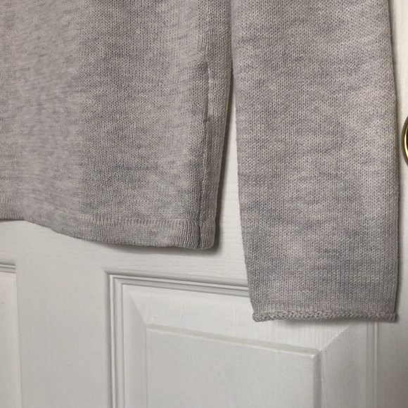 Old Navy Sweater - Picture 4 of 4